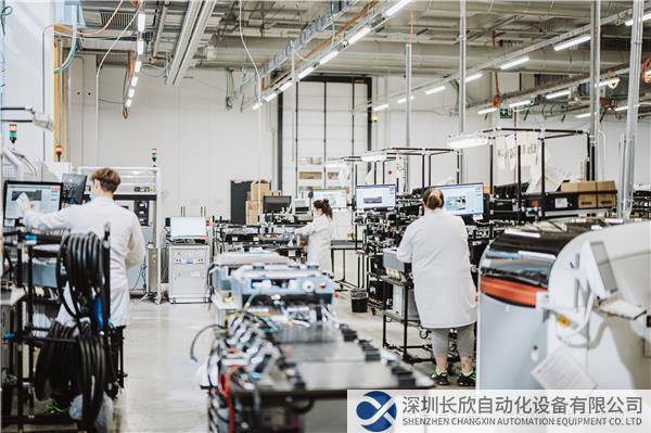ABB電動交通在意大利瓦爾達諾建立直流快速充電設施基地，實現(xiàn)產(chǎn)能翻倍增.JPG