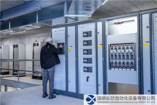 智慧能效系統(tǒng)：ABB配電箱SystemproE，結(jié)合Emax2和TmaxXT斷路器，讓滑雪場(chǎng)與ABBAbility?能效管理云平臺(tái)實(shí)現(xiàn)互聯(lián).JPG
